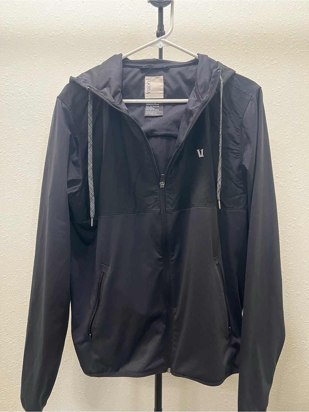 Vuori Black Lightweight Jacket Lined